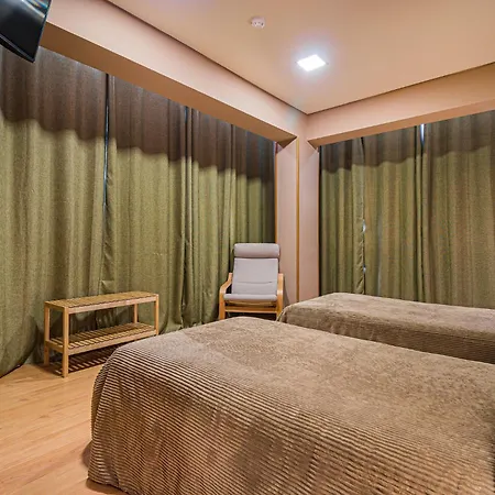 酒店 伯坦尼克酒店 3*